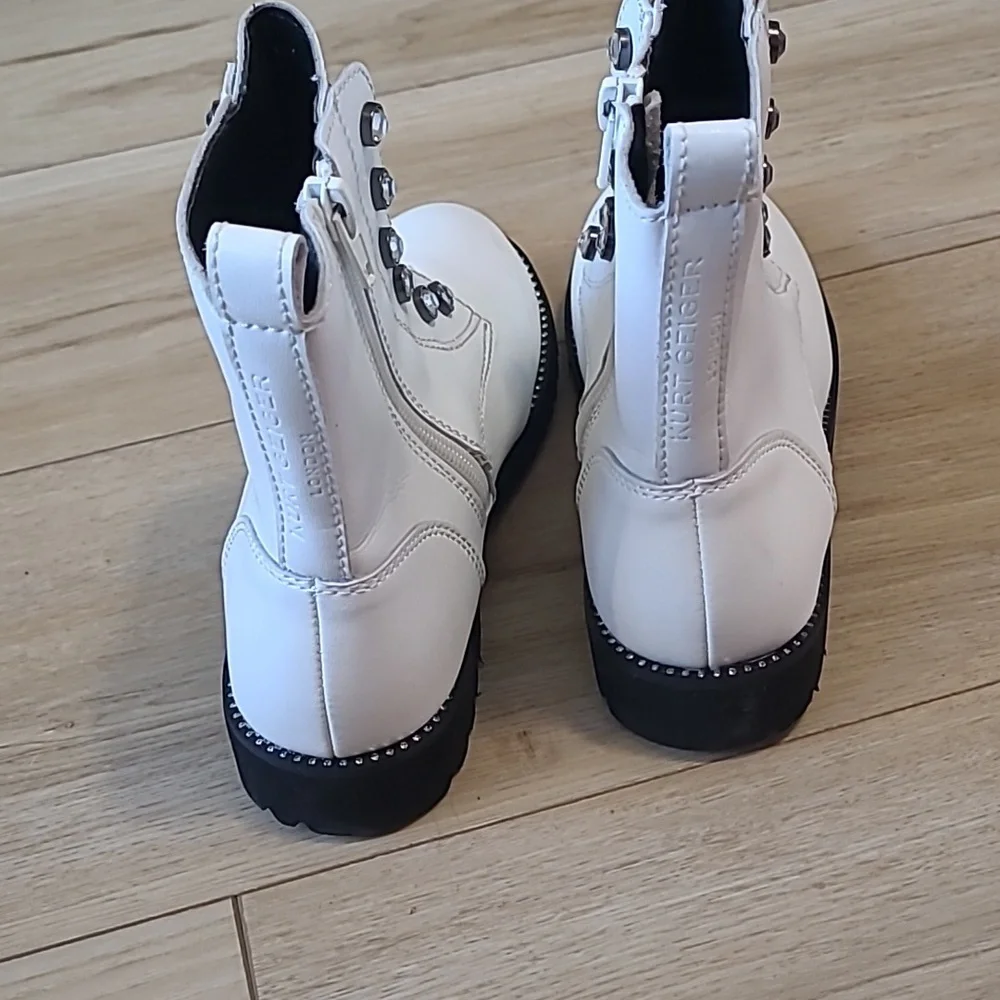 Kurt Geiger White and Black Kids Boots Size 2